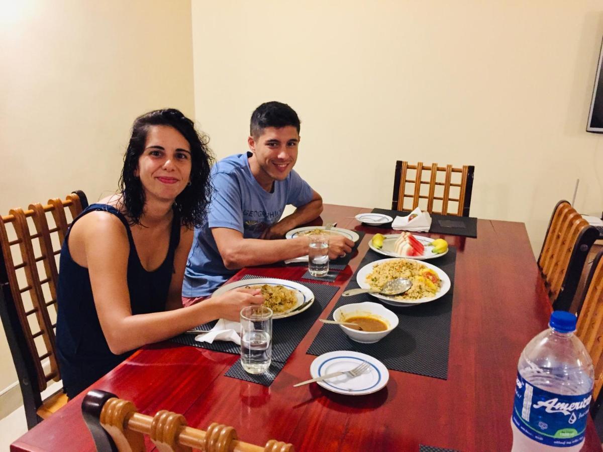 Sweet Home Tourist Rest, Cooking Classes & Tours Anuradhapura Exterior foto